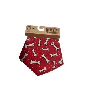 Dog‎ bandana